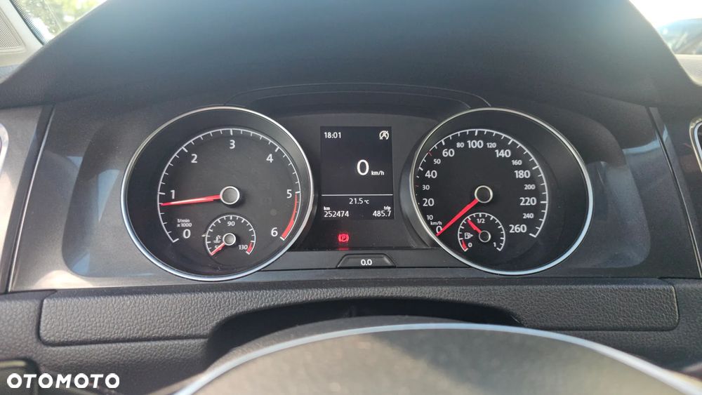 Volkswagen Golf 1.6 TDI BMT Trendline - 11