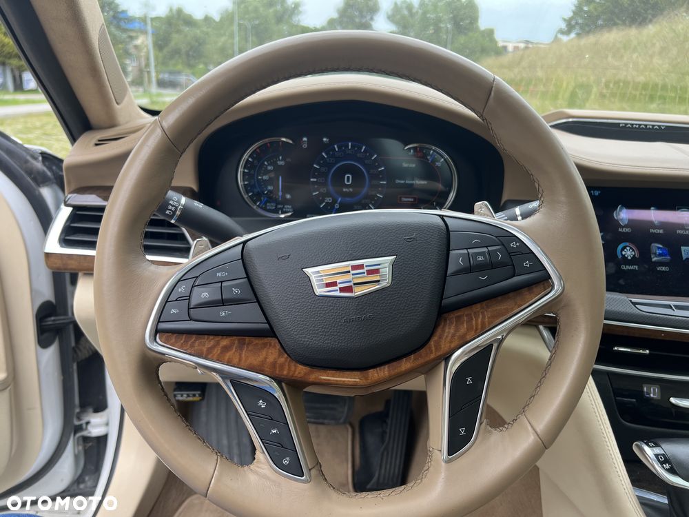 Cadillac CT6 - 16