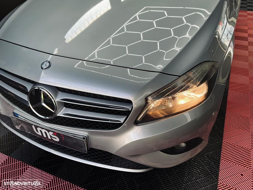 Mercedes-Benz A 180 d Urban - 7