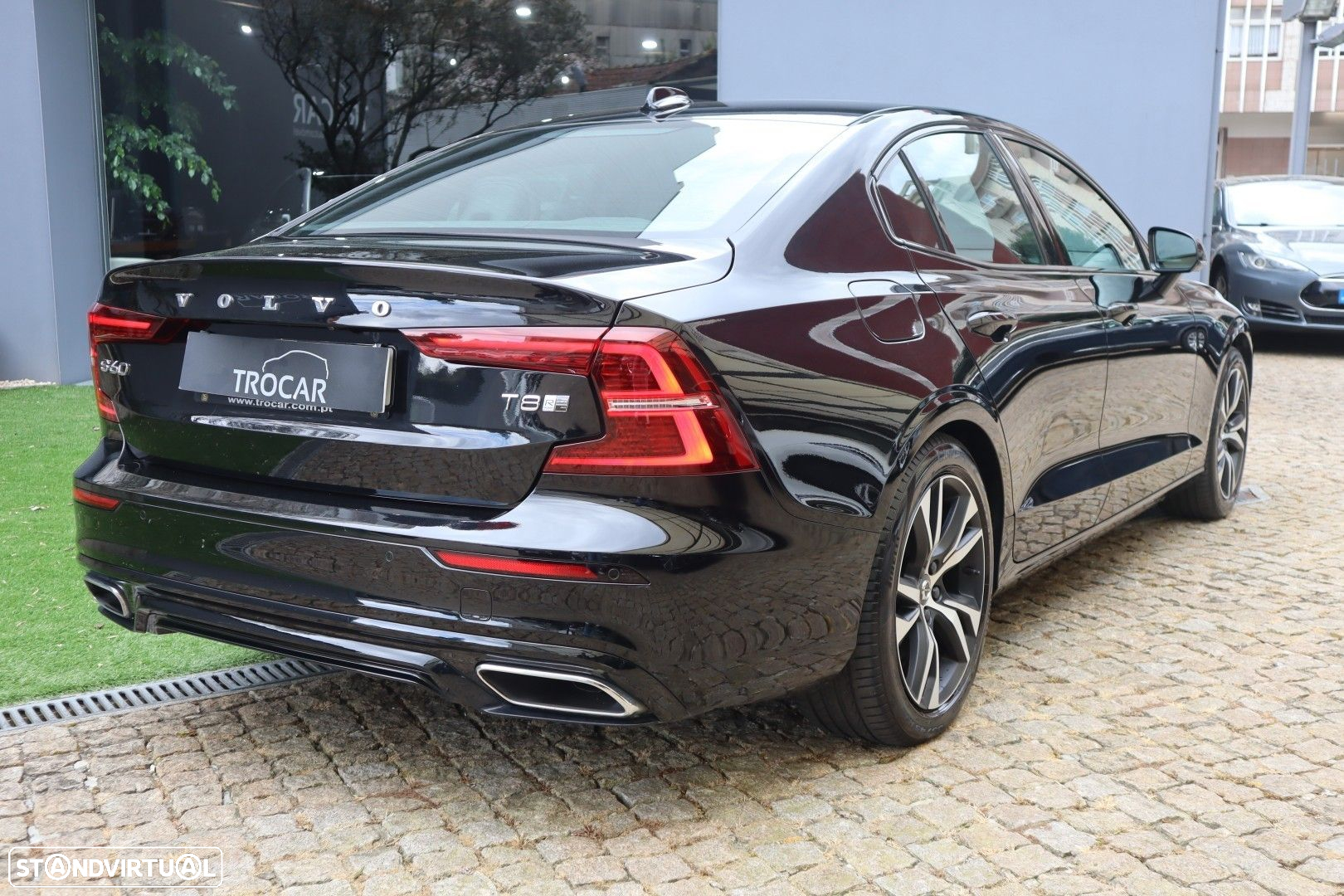 Volvo S60 2.0 T8 PHEV R-Design AWD - 9