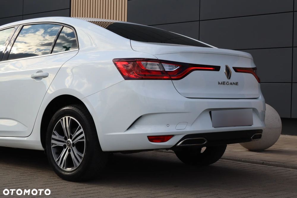 Renault Megane 1.3 TCe Intens - 22