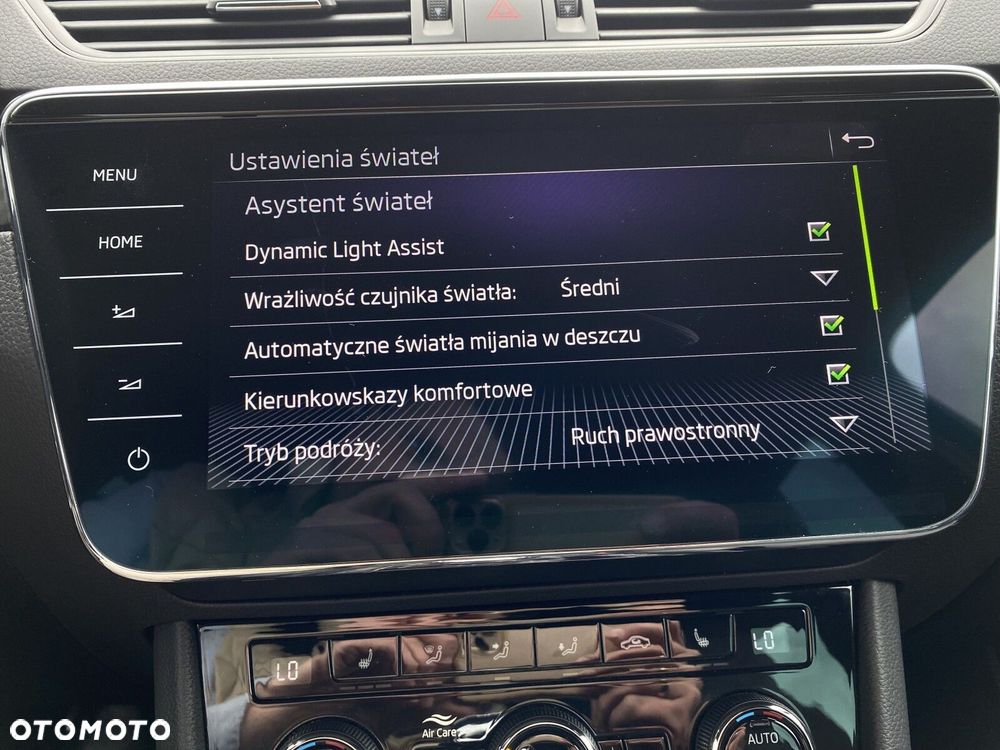 Skoda Superb 2.0 TDI SCR Sportline DSG - 35