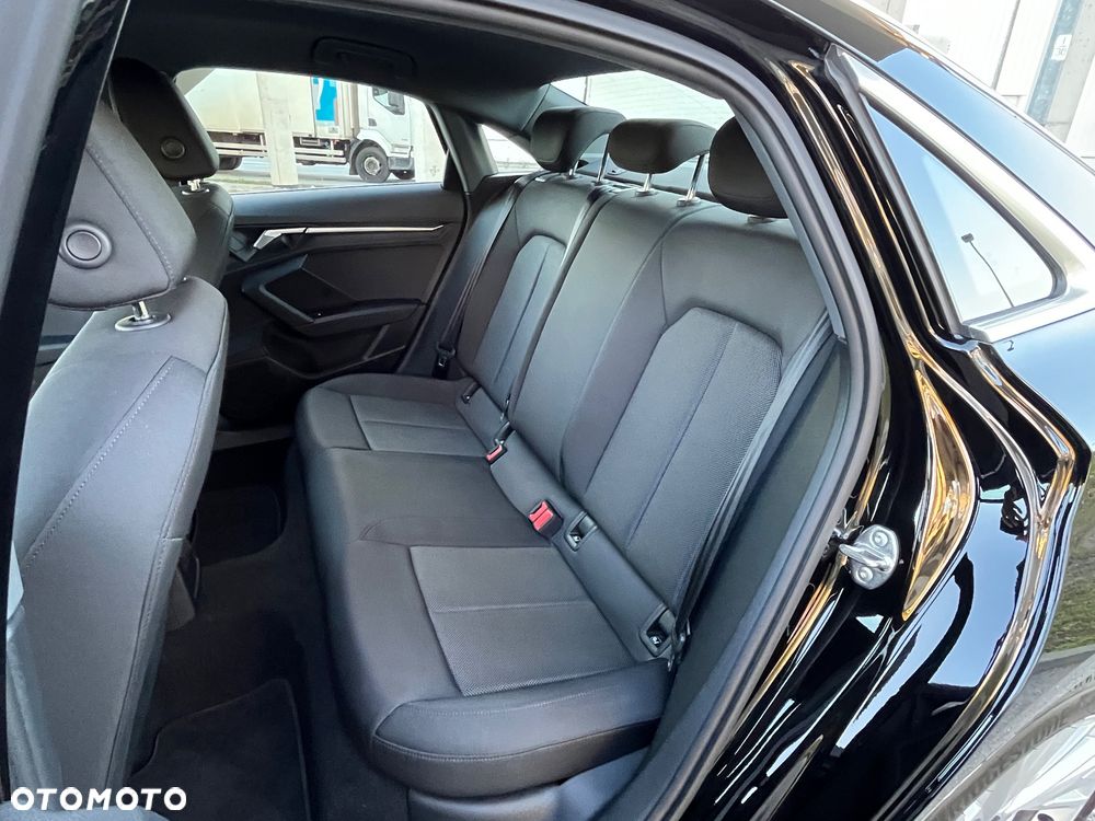 Audi A3 Limousine 30 TFSI mHEV S tronic - 13