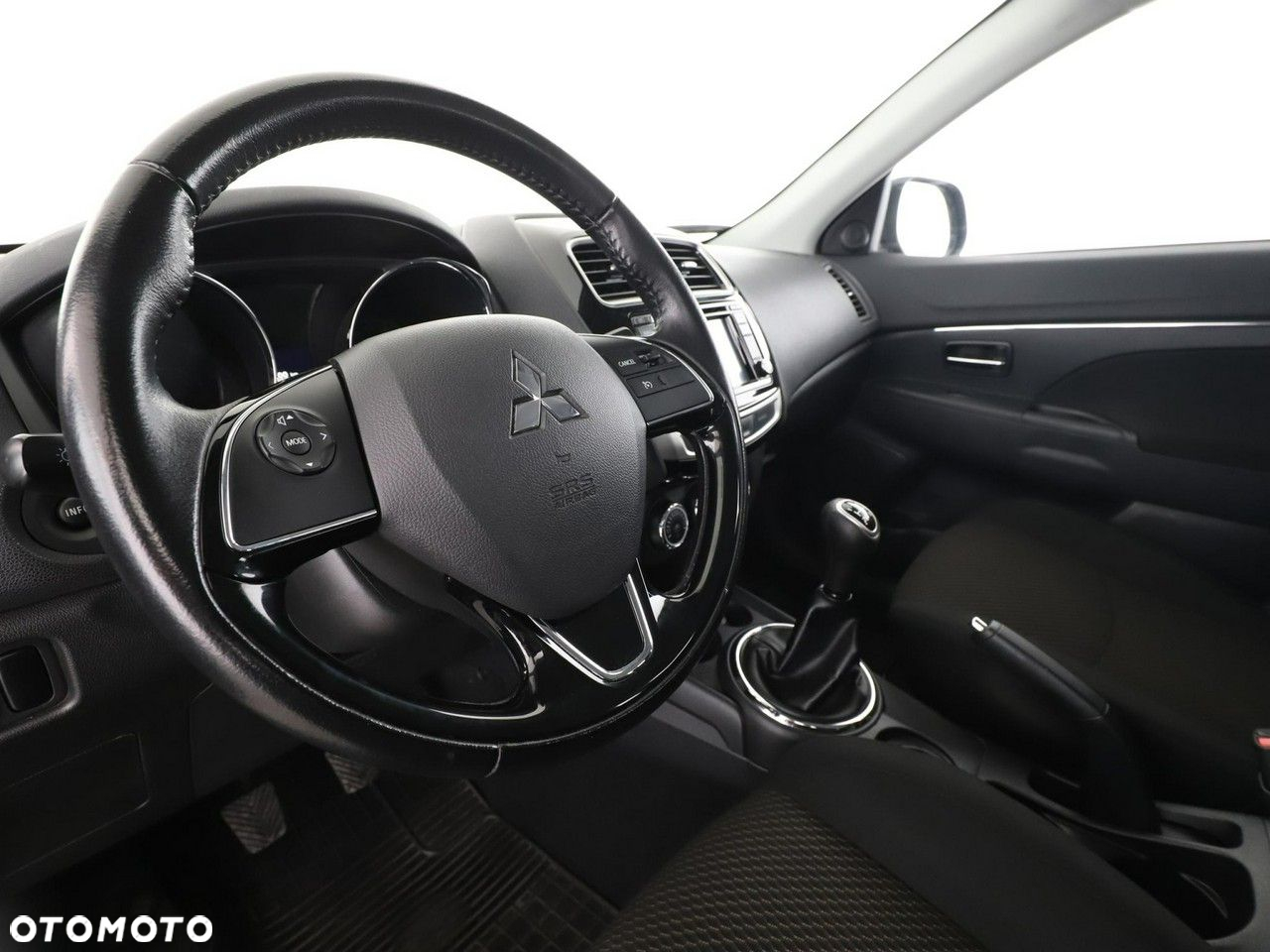 Mitsubishi ASX 1.6 2WD Invite - 14