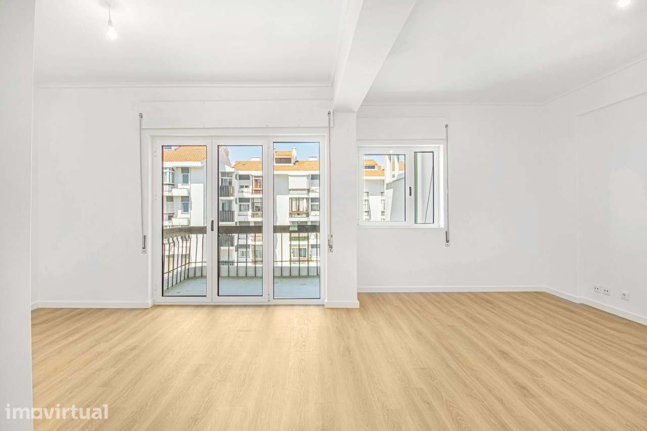 Excelente apartamento T2 com localização privilegiada em São João do E - Grande imagem: 2/30