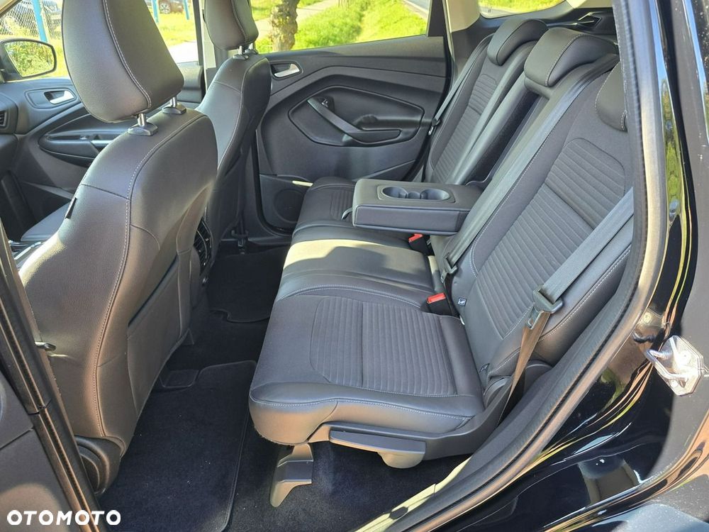 Ford Kuga - 15