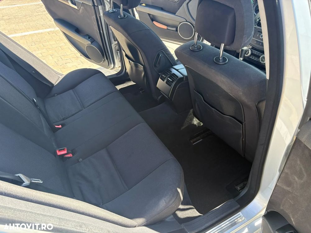 Mercedes-Benz C 200 CDI DPF BlueEFFICIENCY - 6