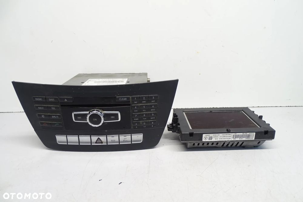 MERCEDES C W204 RADIO NAWIGACJA WYŚWIETLACZ  A2049009807 - 1