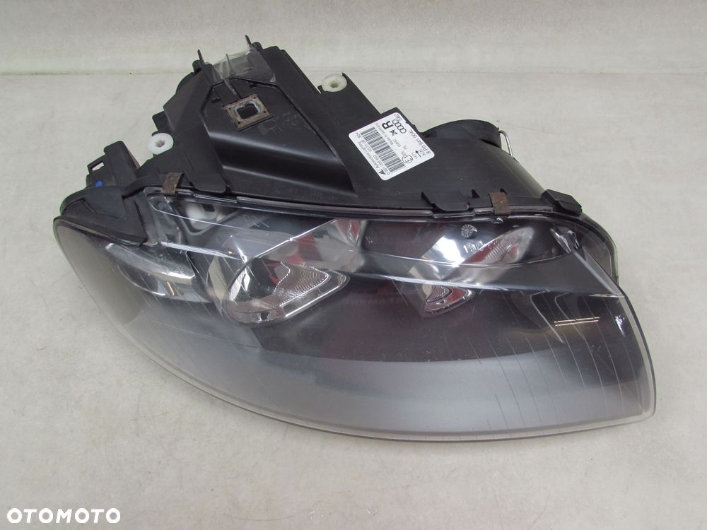 AUDI A3 8P SPORTBACK 5D 08-09 LAMPA PRZOD PRAWA 8P0941004L UK - 3