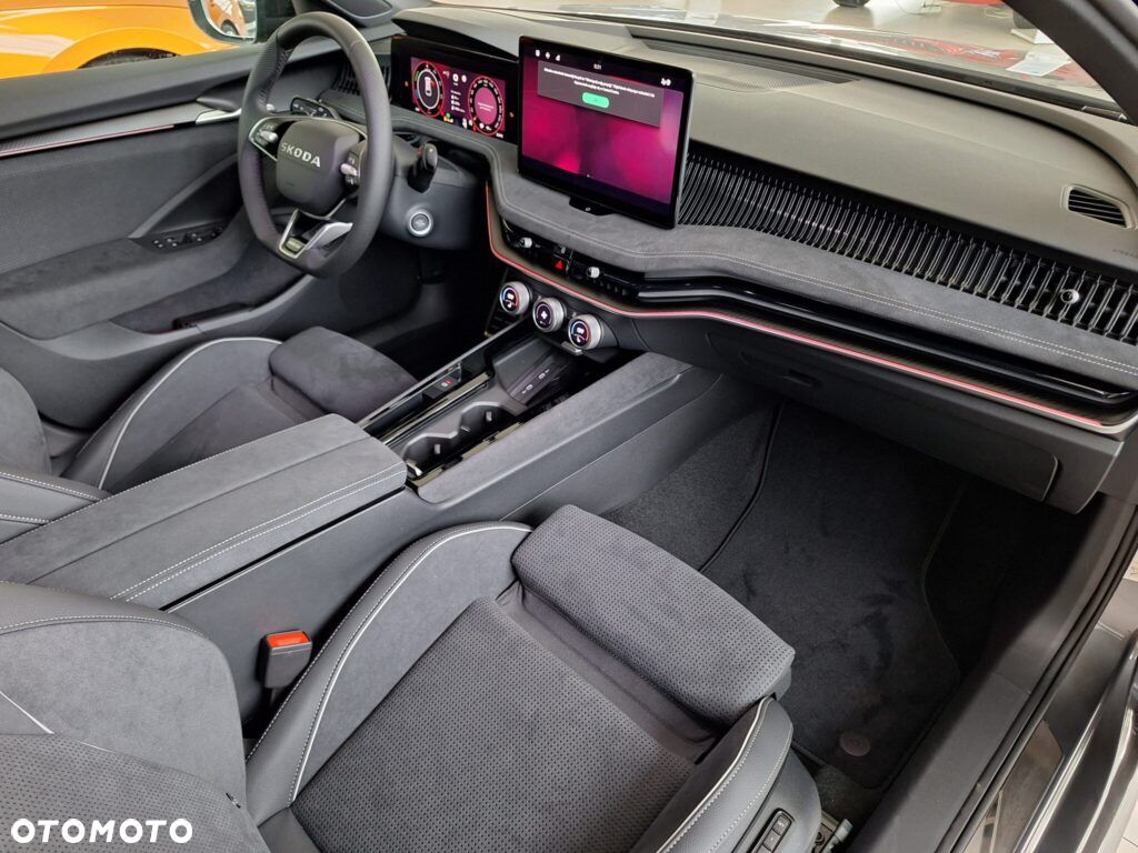Skoda Superb 2.0 TSI Sportline DSG - 22