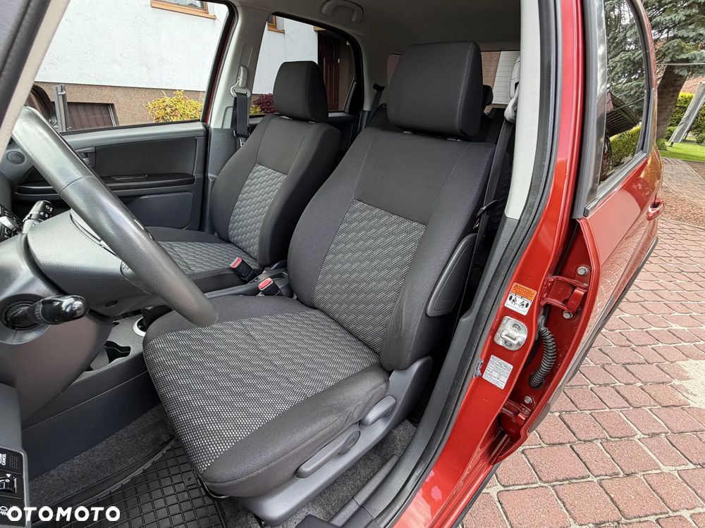 Suzuki SX4 1.6 GS / Premium - 24