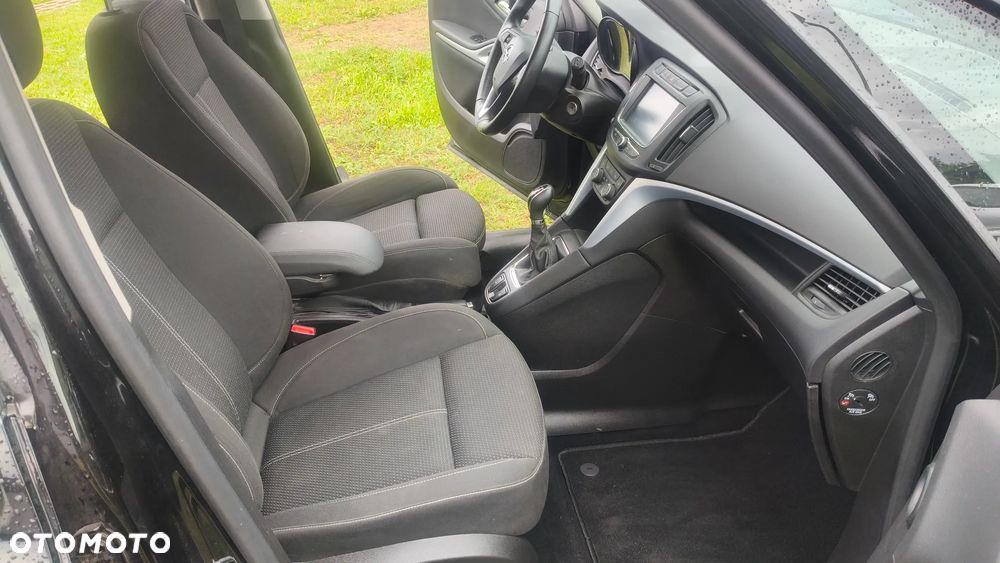 Opel Zafira 1.4 Turbo Active - 19