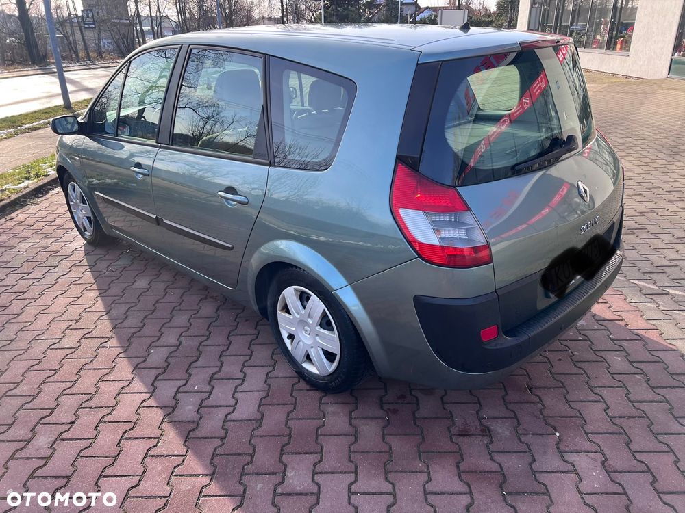 Renault Scenic - 5