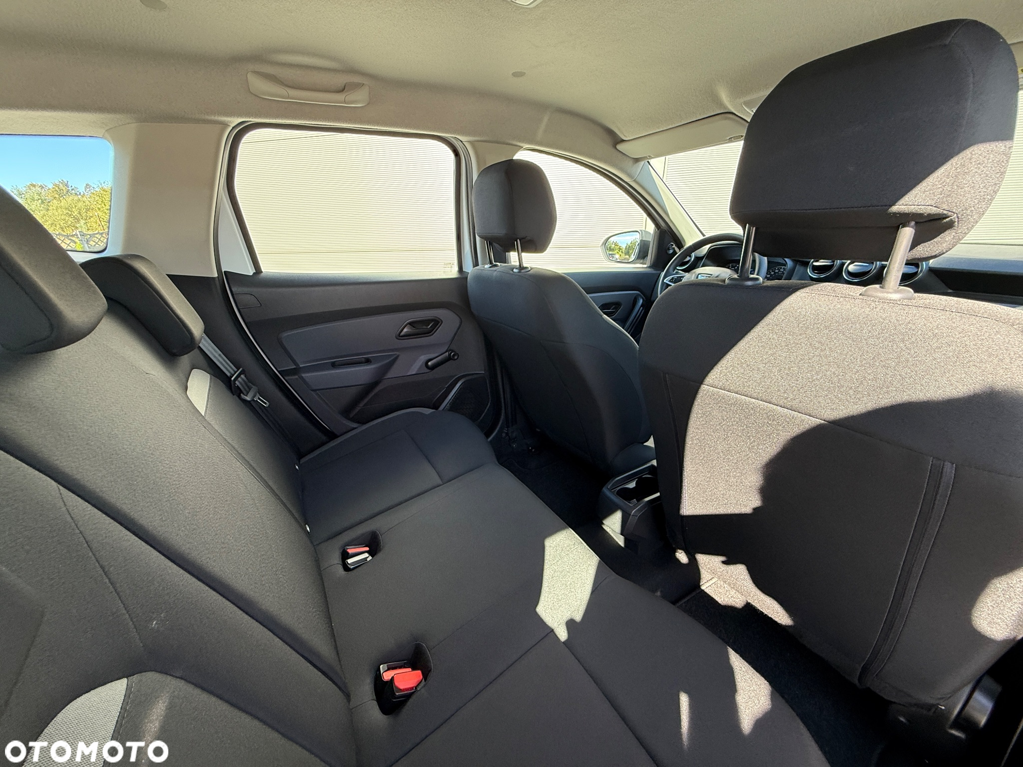 Dacia Duster TCe 100 2WD Comfort - 11