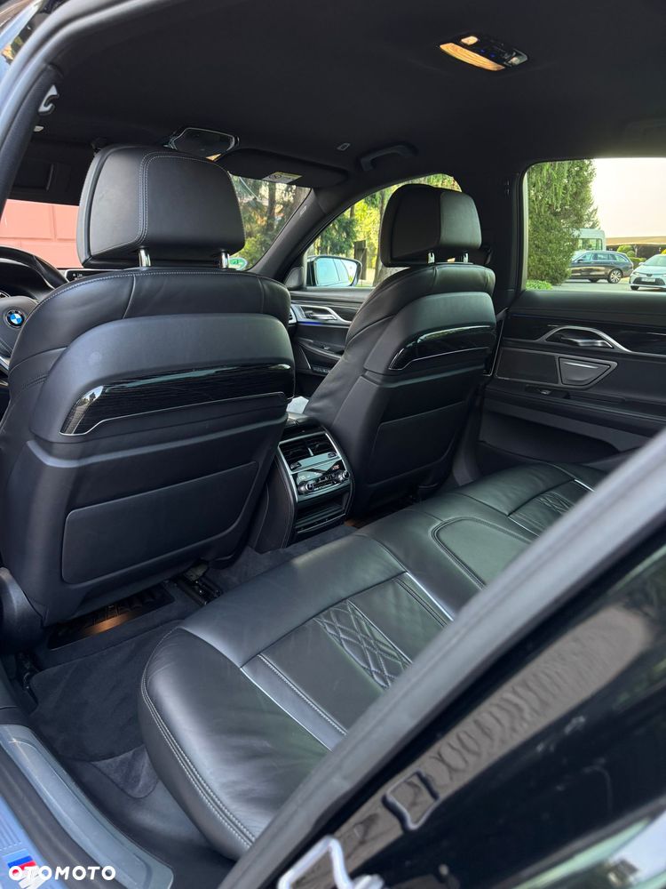 BMW Seria 7 750d xDrive - 6