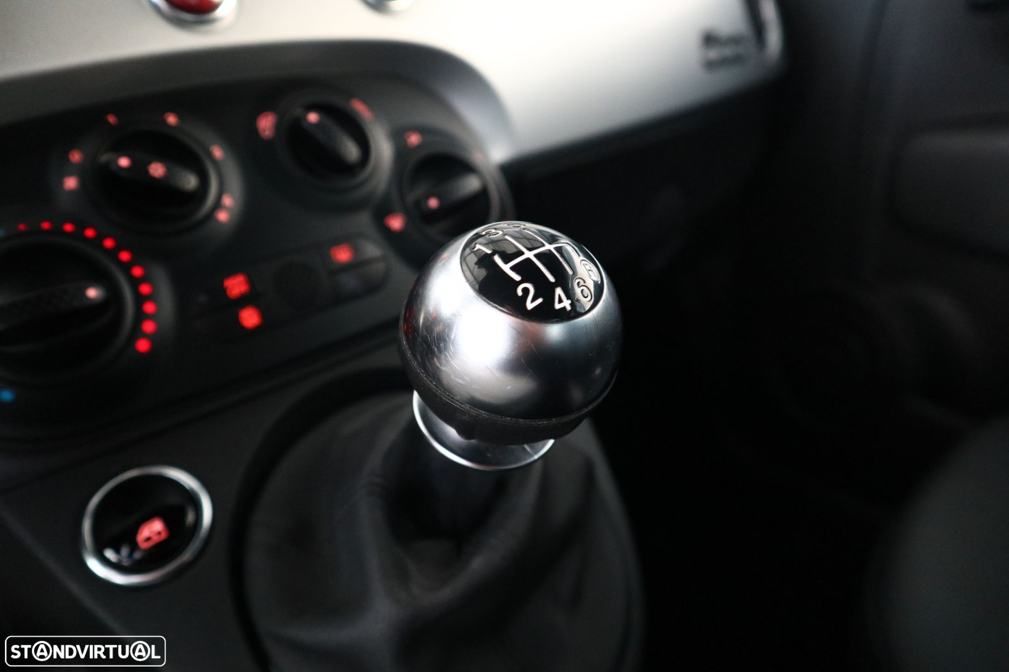 Fiat 500 1.0 Hybrid Sport - 28