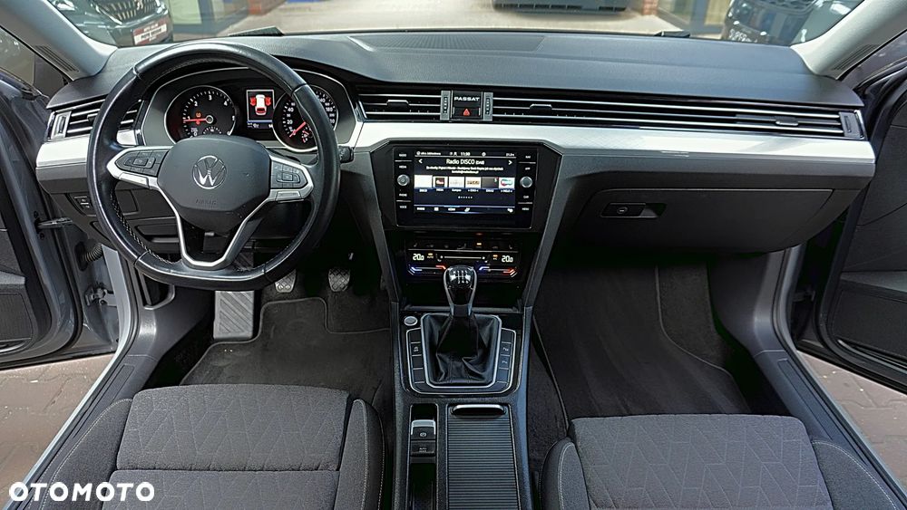 Volkswagen Passat 2.0 TDI EVO Business - 14