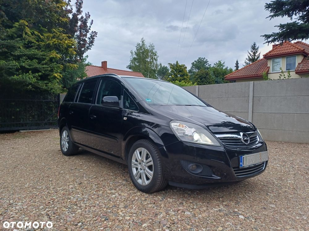 Opel Zafira - 4