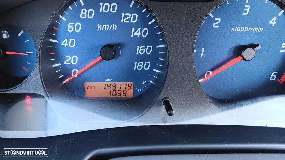 Nissan Pick-UP 2.5 TD - 15