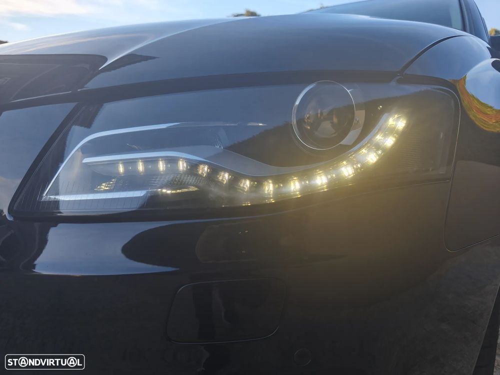 Audi A4 Avant 2.0 TDI DPF Ambiente - 9