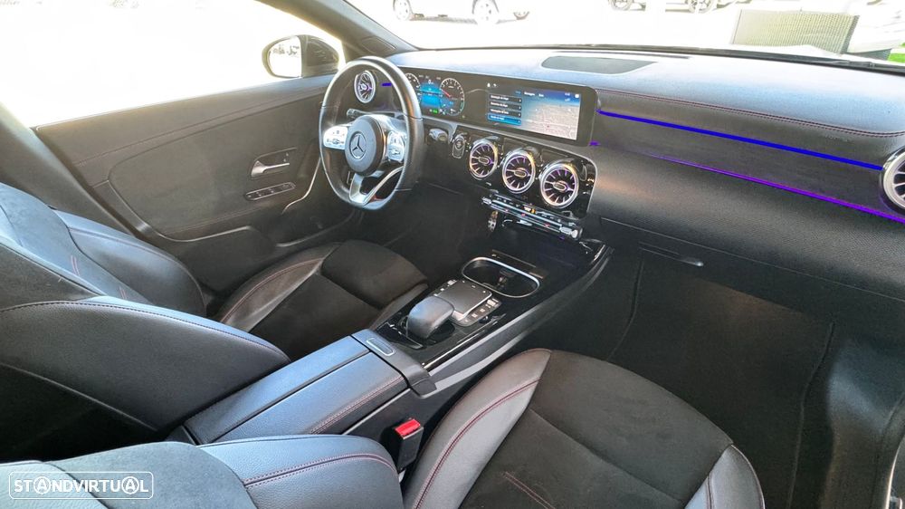 Mercedes-Benz CLA 250 e 8G-DCT Special Edition - 25