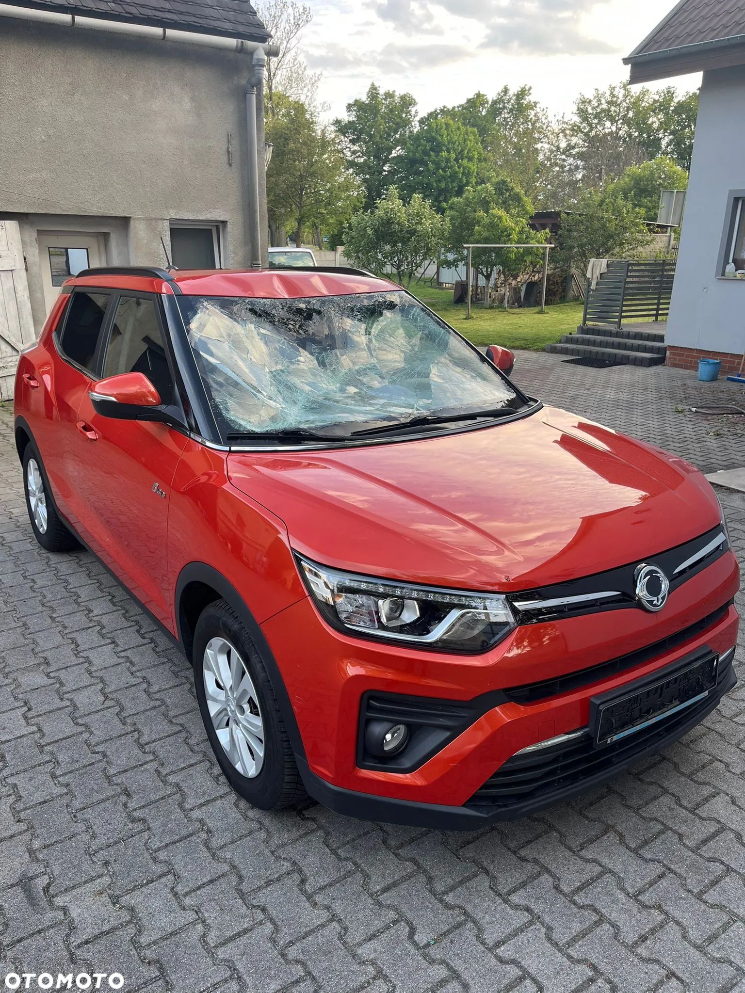 SsangYong/KGM Tivoli - 1