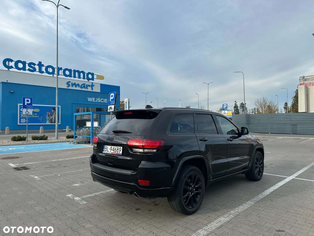 Jeep Grand Cherokee - 6