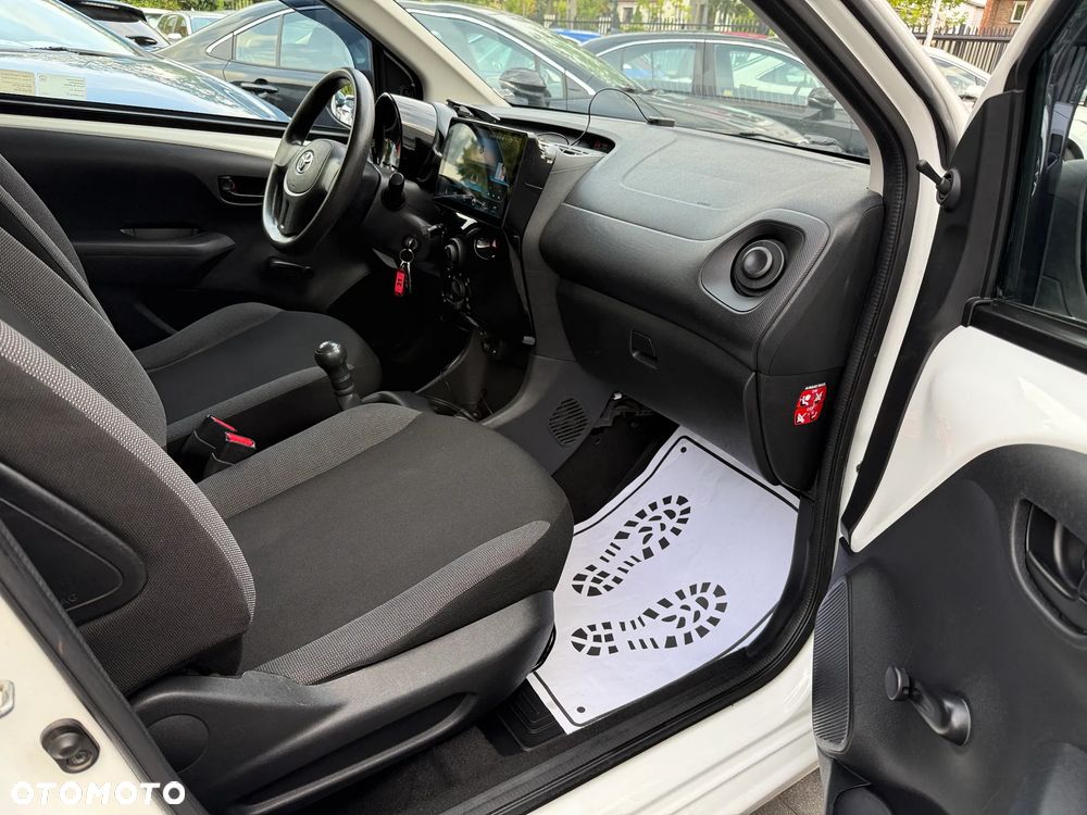 Toyota Aygo - 14