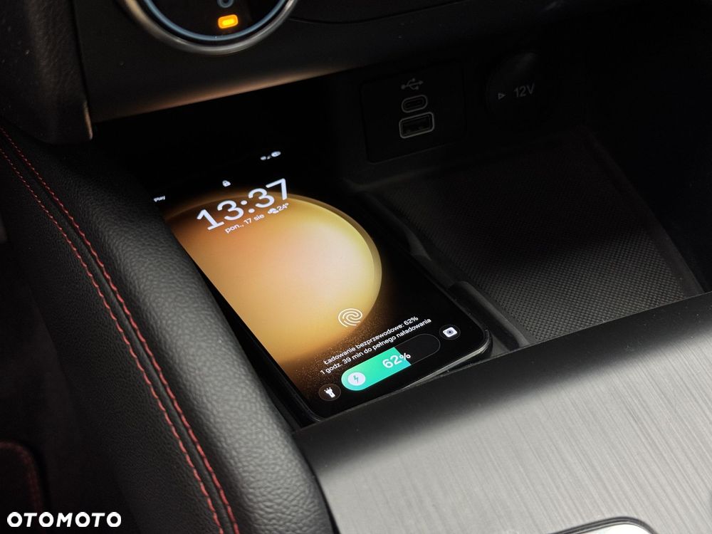 Ford Kuga - 27