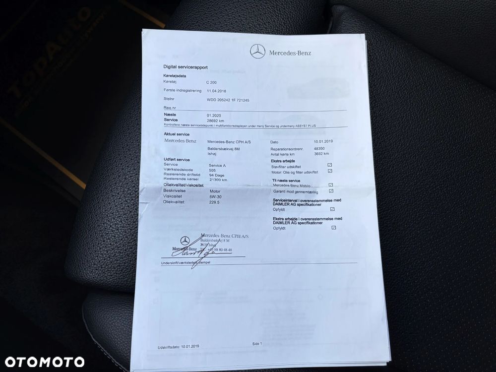 Mercedes-Benz Klasa C 200 9G-TRONIC - 39