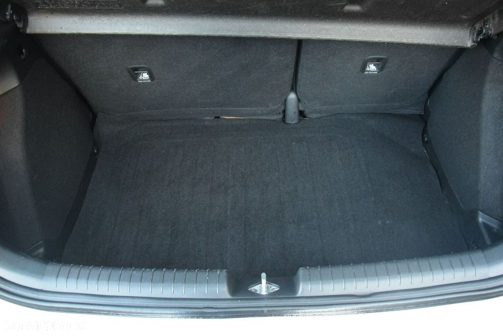 Hyundai i20 1.2 Select - 16