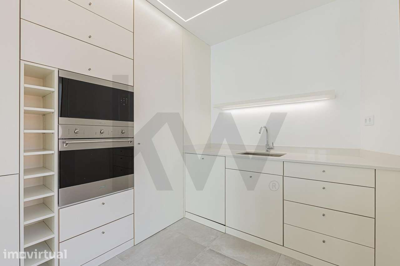 Elegante Apartamento Duplex T2 com Suite e Varandim em Lisboa - Grande imagem: 5/60
