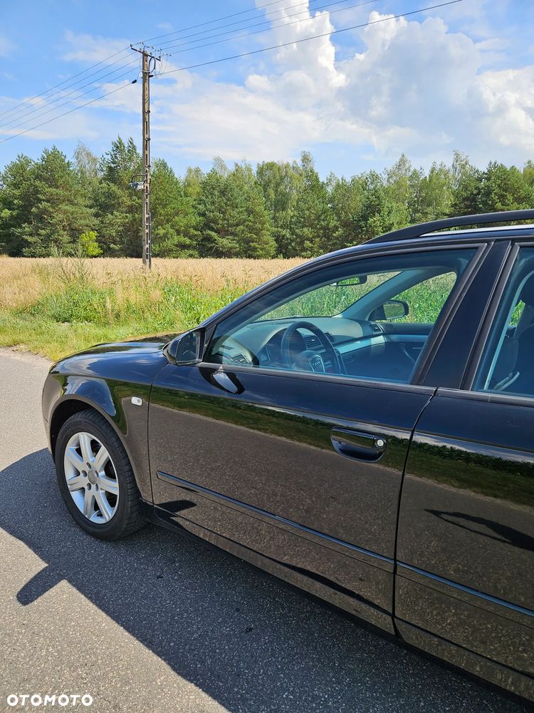 Audi A4 Avant - 13