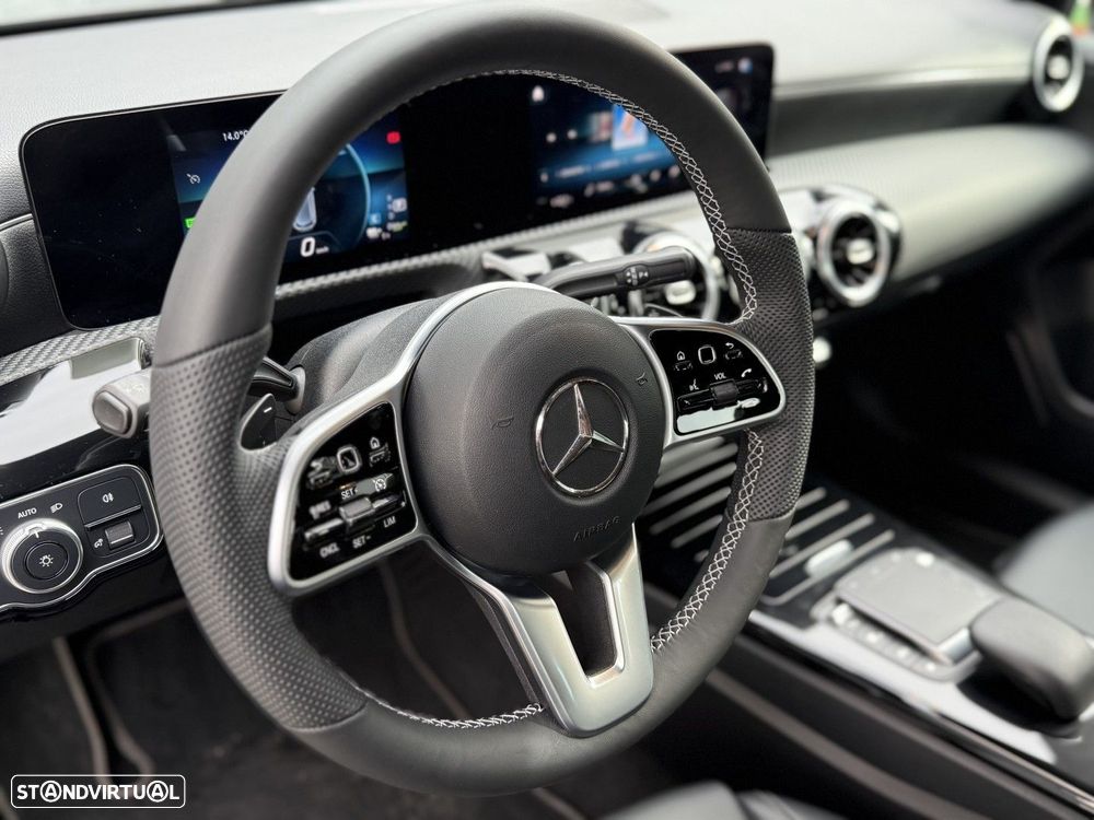 Mercedes-Benz A 250 e Style Plus - 11