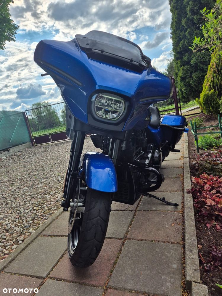 Harley-Davidson Touring Street Glide - 5