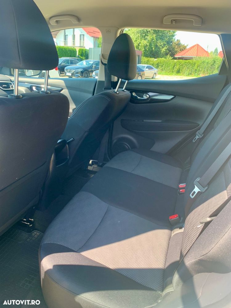 Nissan Qashqai 1.5 DCI ACENTA - 6