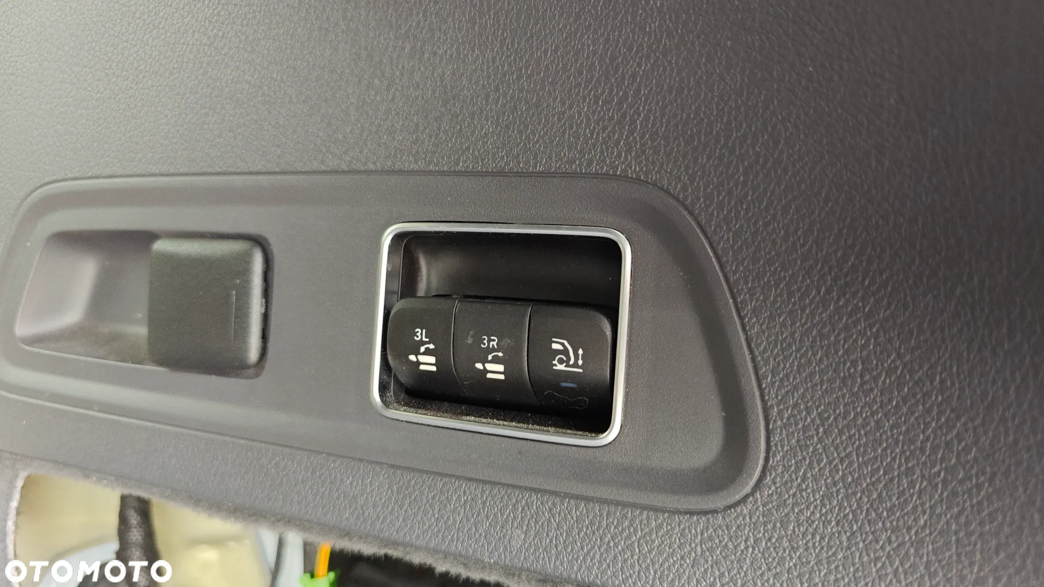 Mercedes-Benz GLS 400 4-Matic - 38
