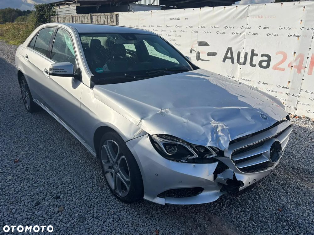 Mercedes-Benz Klasa E 220 CDI BlueEff Elegance - 23