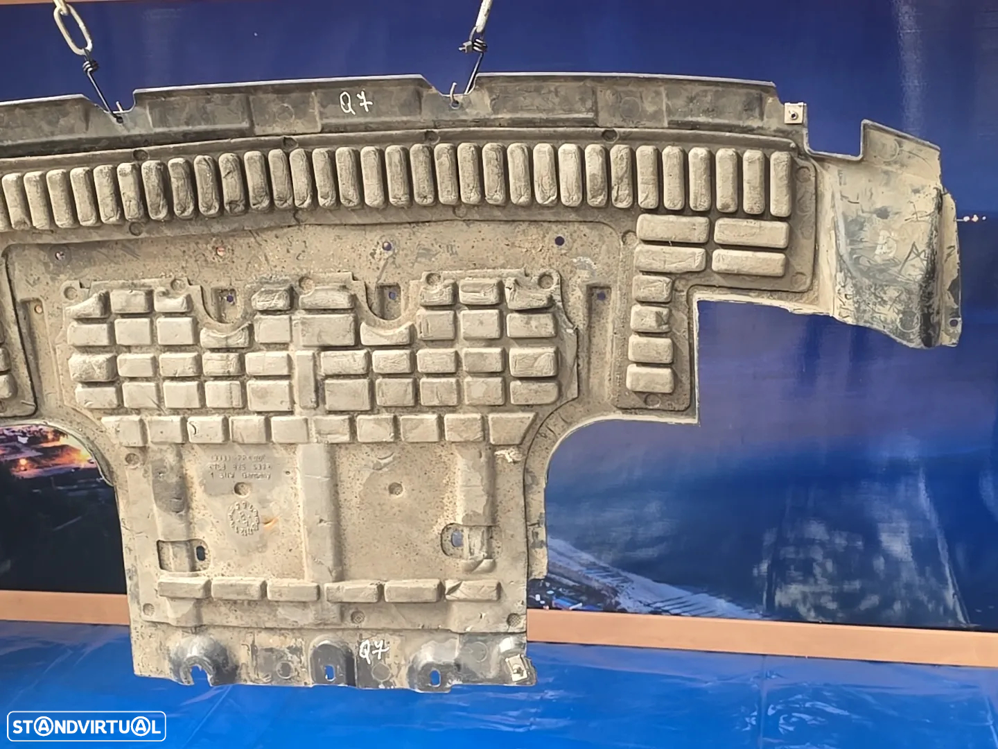 Resguardo do motor originais para Audi Q7 4L  2006- - 2