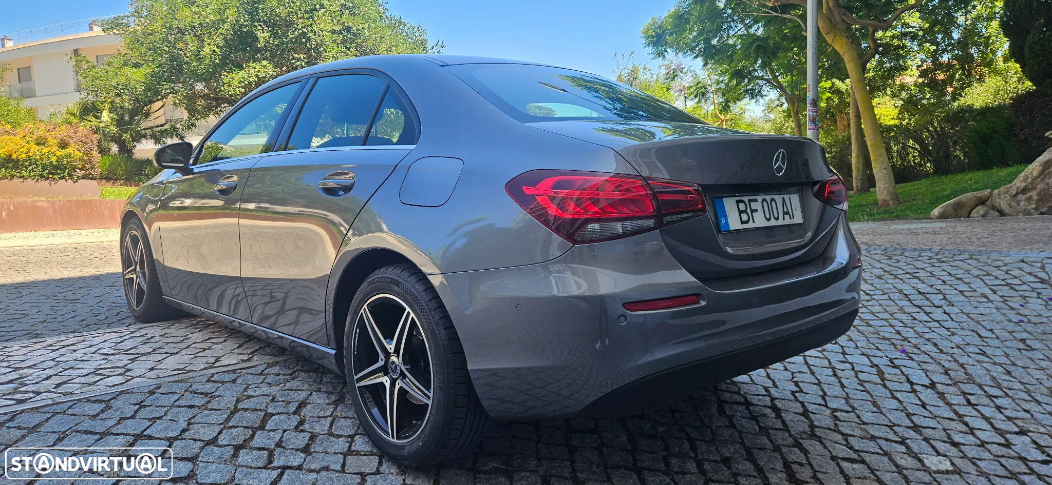 Mercedes-Benz A 180 Limousine d Style Aut. - 11