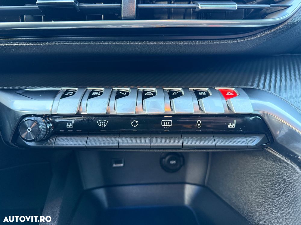 Peugeot 3008 BlueHDi 130 Stop & Start EAT8 Active Business-Paket - 18