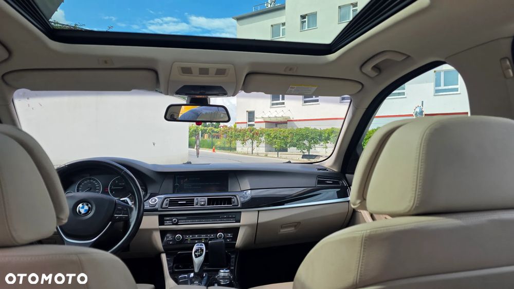 BMW Seria 5 520d - 7
