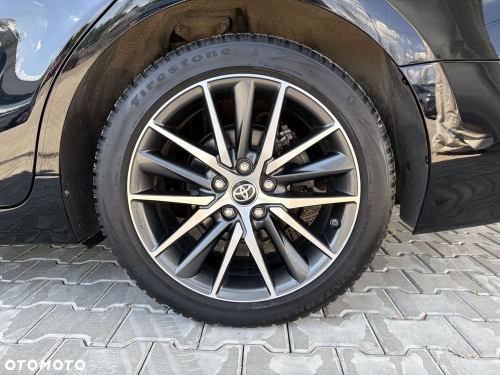 Toyota Camry 2.5 Hybrid Prestige CVT - 24