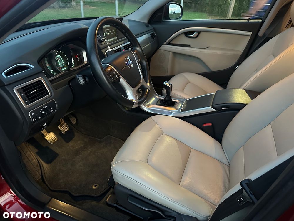 Volvo V70 D4 Drive-E Momentum - 21