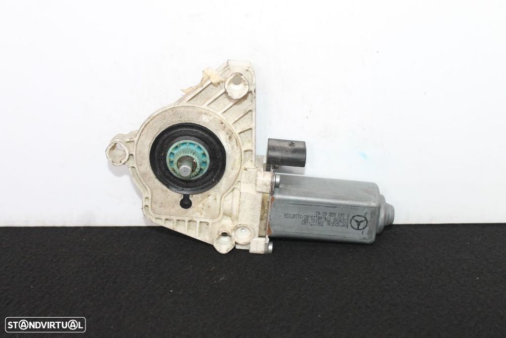 Motor Elevador Vidro Mercedes Classe B de 2010 - 2