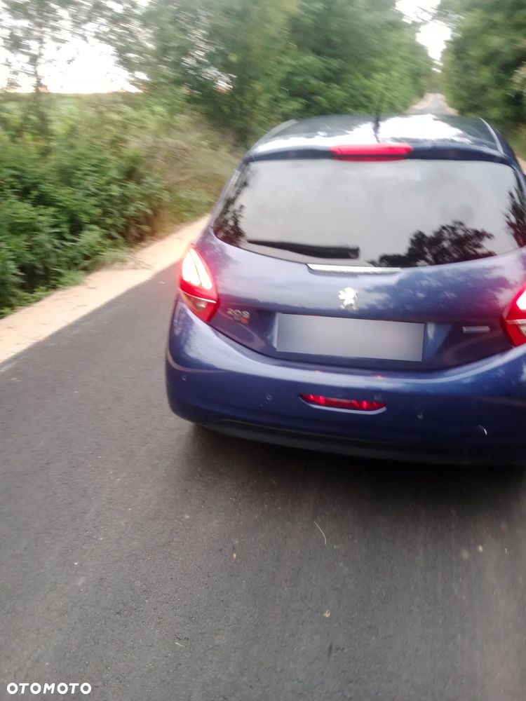Peugeot 208 1.2 PureTech Active - 9
