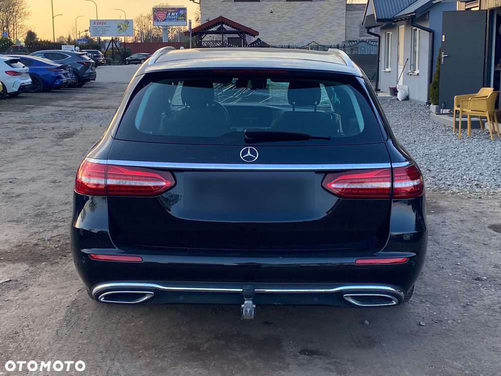 Mercedes-Benz Klasa E - 13
