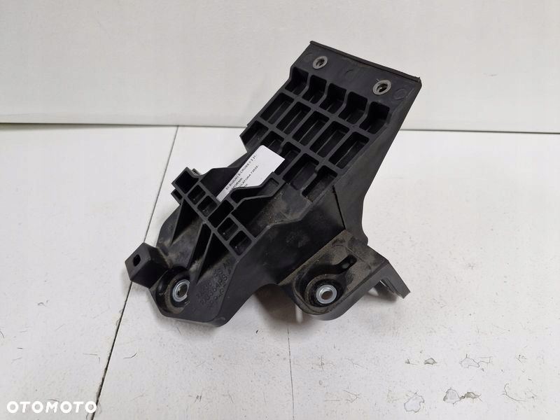 SUZUKI S-CROSS II 2 WSPORNIK AKUMULATORA 72522-61M00 - 1