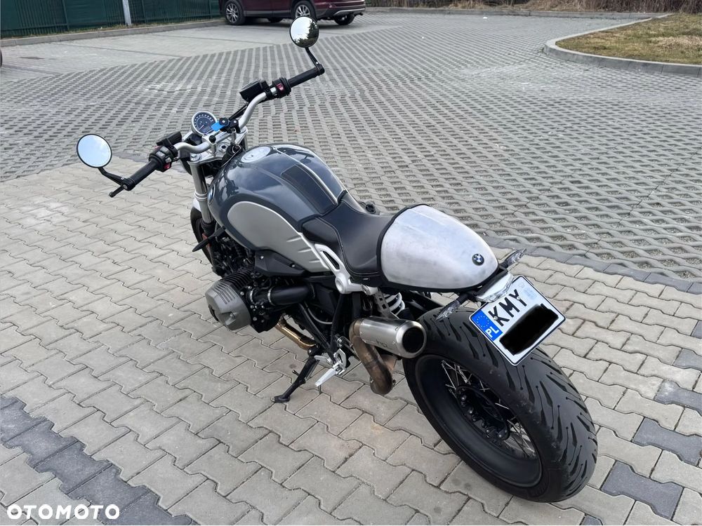 BMW R - 6