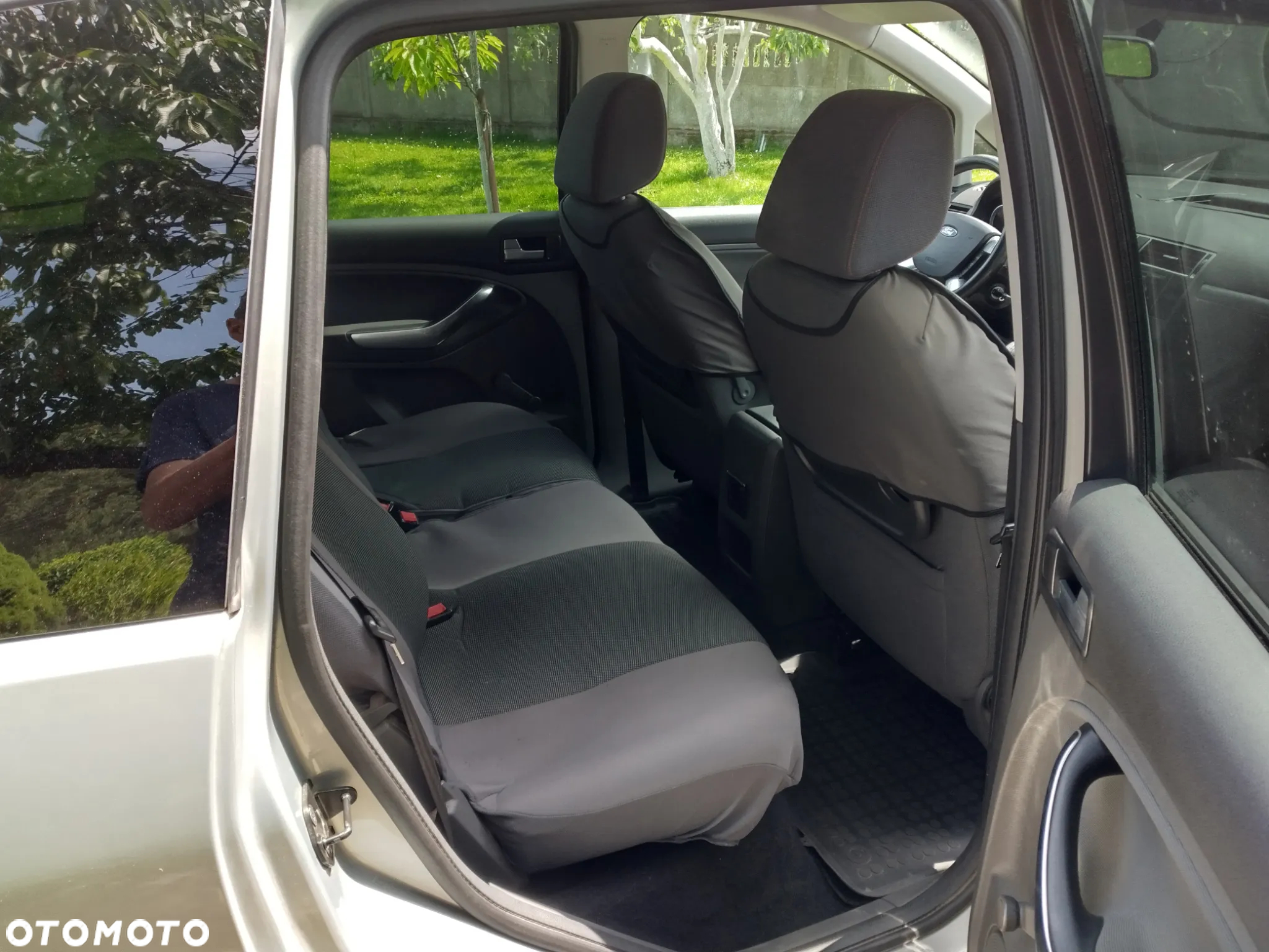 Ford C-MAX 1.8 TDCi Ambiente - 9